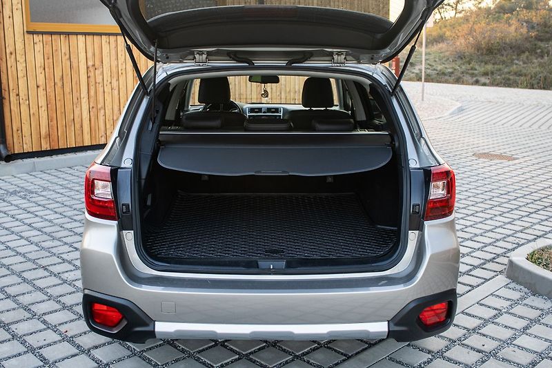 Subaru Outback - fotka 38 z 44
