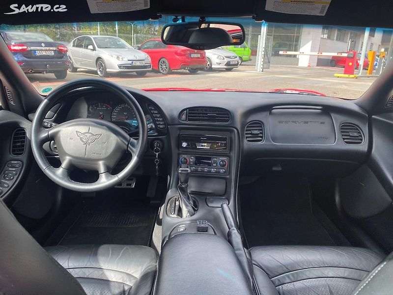 Chevrolet Corvette 5.7 koupeno v CZ - fotka 9 z 23