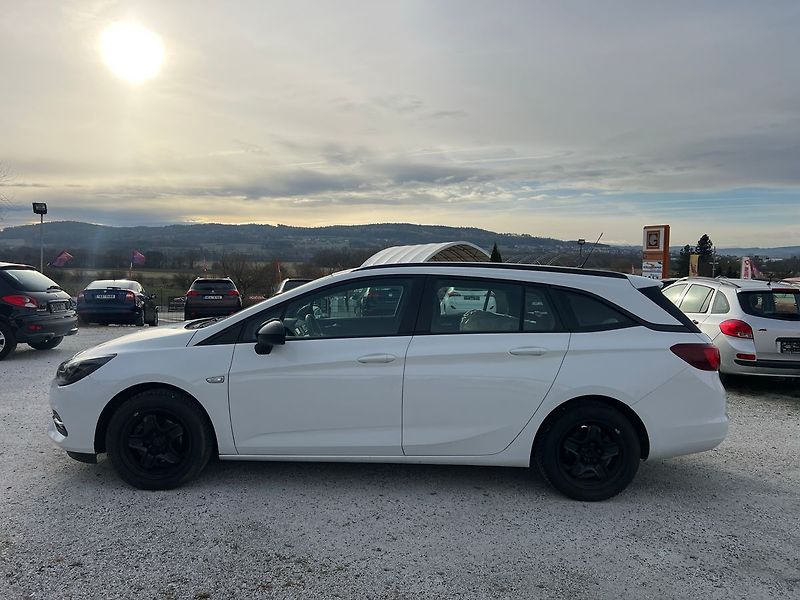 Opel Astra Sports Tourer 1.5 - fotka 7 z 14