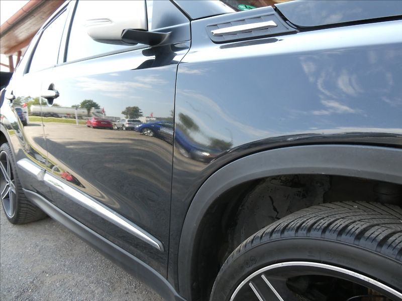 Suzuki Vitara 1,4 T 103kW 4x4 automat,závěs - fotka 14 z 49