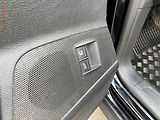 Volkswagen Passat (2008) 1.9 TDi, Trendline, AC - náhled 14