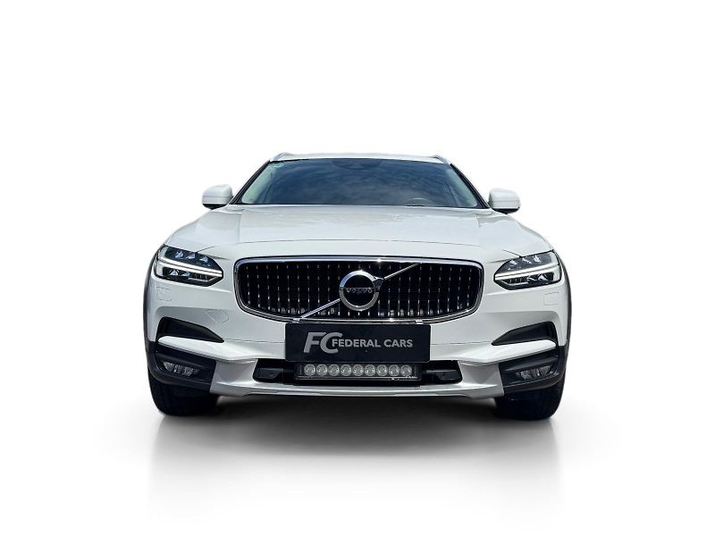 Volvo V90 CC D4 AWD/TZ/pneu REZERVACE - fotka 8 z 50
