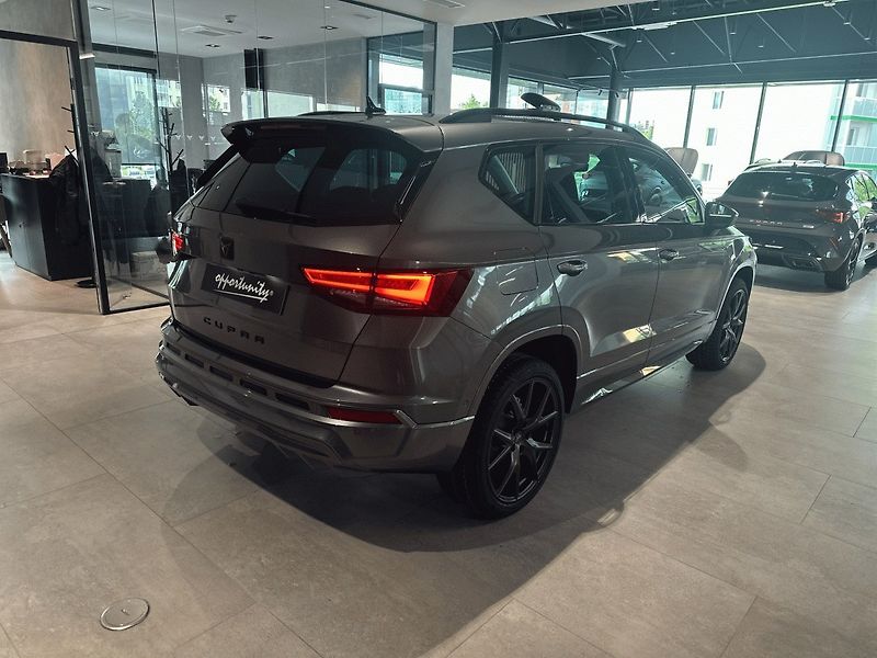 Cupra Ateca (2026) 1.5 TSI 150 DSG *TAŽNÉ* - fotka 4 z 11