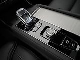 Volvo XC90 (2026) B5 AWD AUT BLACK EDITION ULTRA - náhled 23