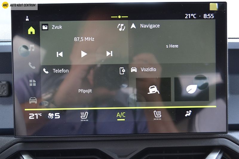 Dacia Duster NEW  JOURNEY  MHEV TCe 130 4x4 - fotka 30 z 54