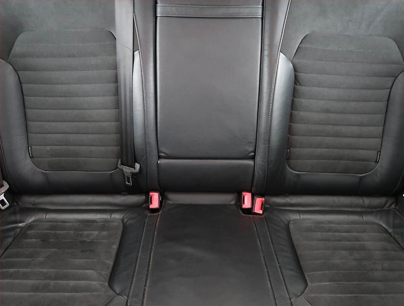 Volkswagen Passat (2011) 2.0 TDI, 4X4, Xenony - fotka 10 z 18
