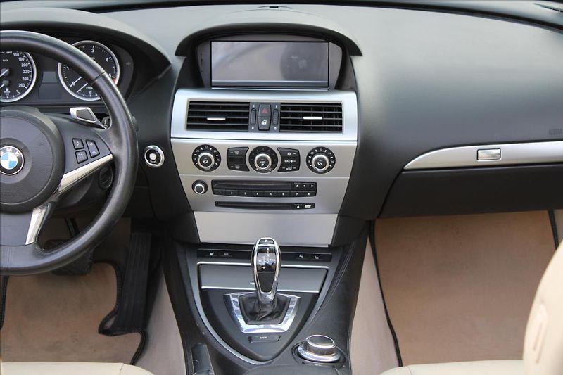BMW Řada 6 635d / 210 kW / Cabrio - fotka 24 z 45