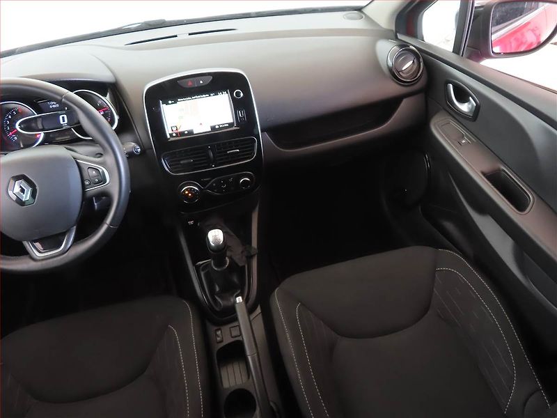 Renault Clio (2019) Limited 0.9 TCe, Navi - fotka 8 z 13