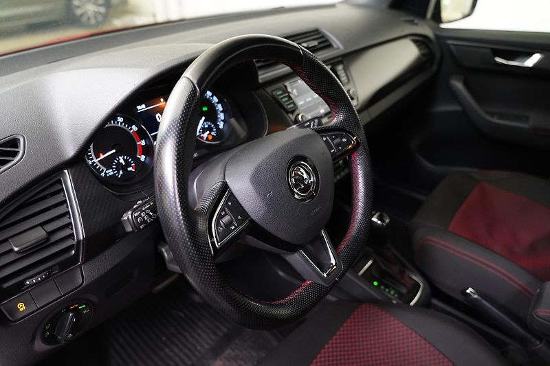 Škoda Fabia - fotka 14 z 24