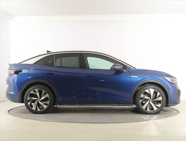 Volkswagen ID.5 (2023) Pro Perf. (82 kWh), SoH 93% - fotka 6 z 32