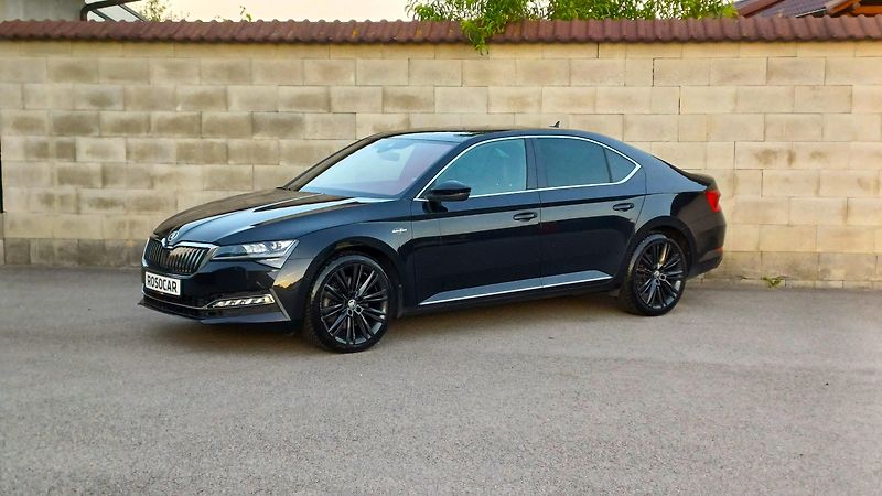 Škoda Superb 206kW 4x4 L&K-TZ-1.maj-ČR-DPH - fotografie inzerátu