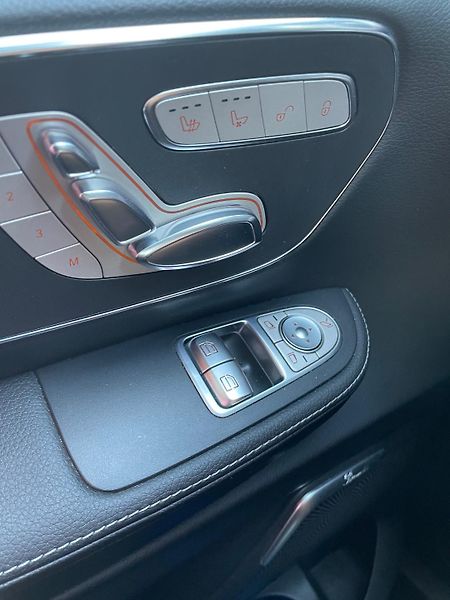 Mercedes-Benz Třídy V (2017) 250D 4Matic - fotka 26 z 27