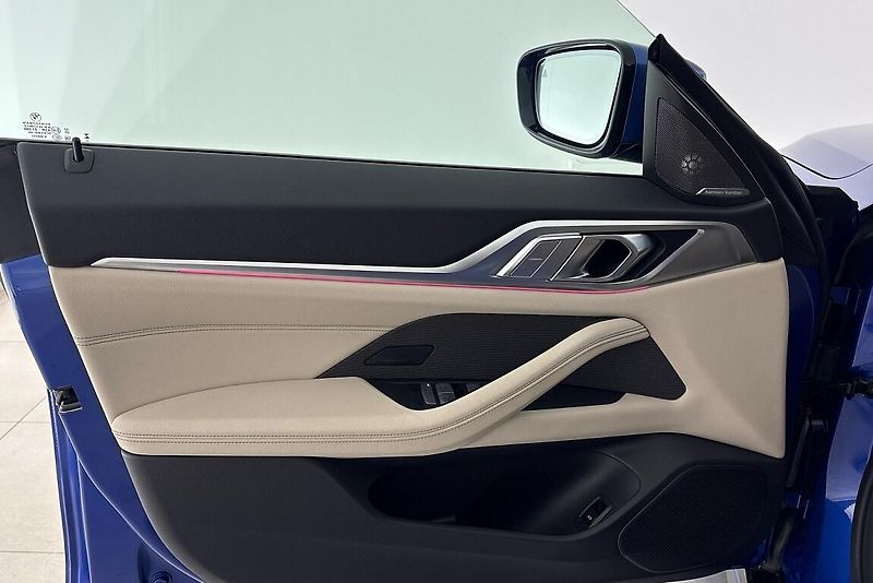 BMW i4 eDrive40 - fotka 16 z 26