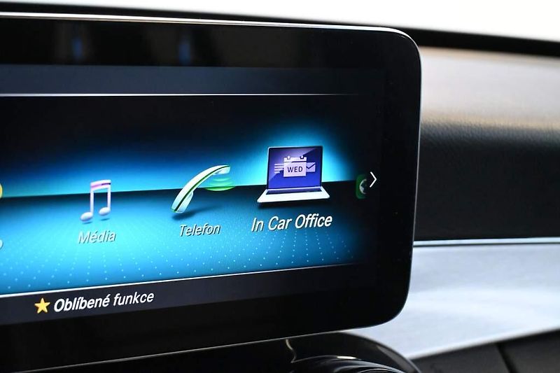 Mercedes-Benz Třídy C (2020) 2.0 300 DE T 9G-TRONIC LED 360 - fotka 29 z 47