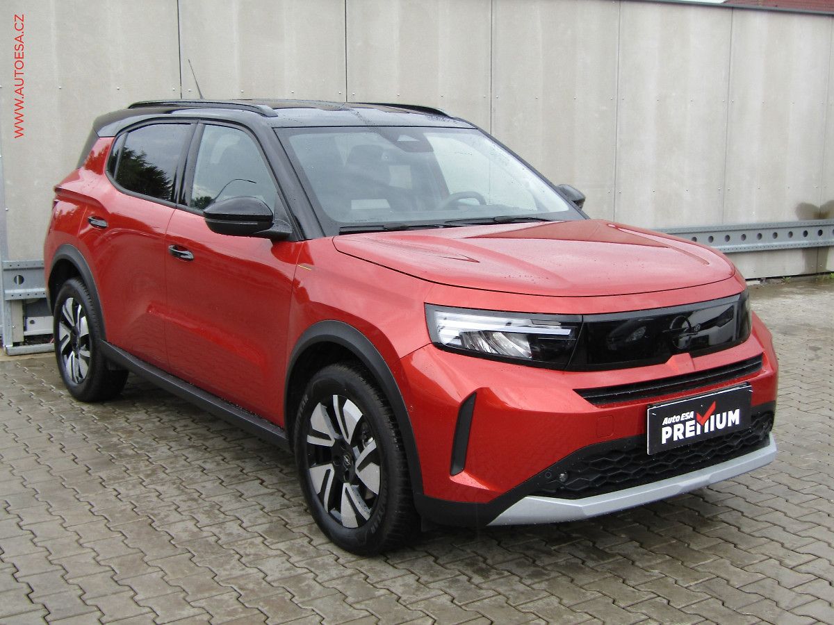 Opel Frontera 1.2 MHEV, 1.maj,ČR, AT, navi