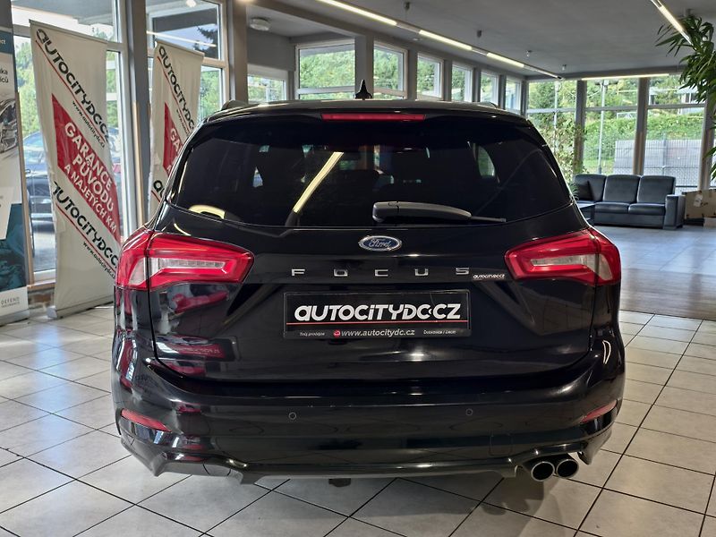 Ford Focus 2.0 EcoBlue A/T ST-Line, LED   - fotka 6 z 27