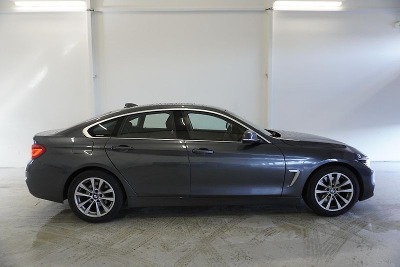 BMW Řada 4 420 - NOVÝ MOTOR NA 210000 KM - fotka 4 z 32
