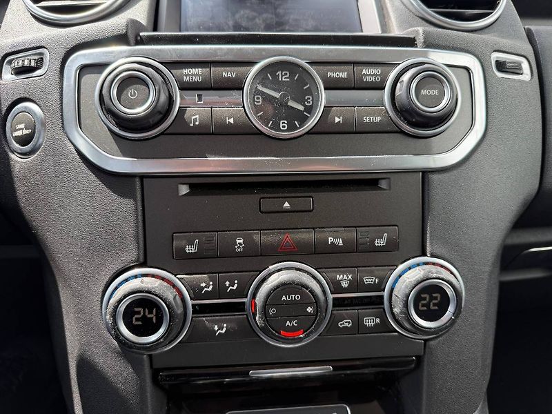 Land Rover Discovery (2013) 3.0 SDV6 188 kW HSE AT  4x4 - fotka 13 z 23