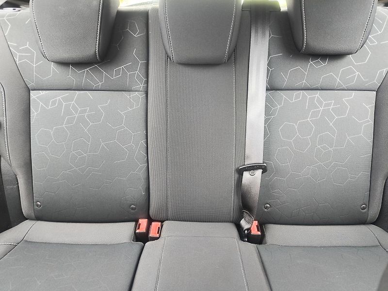 Ford B-MAX (2014) 1.4 66KW/VYHŘ.SED+SKLO/AC/ESP - fotka 22 z 54