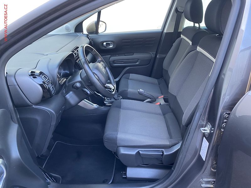 Citroën C3 Aircross (2022) 1.2 PT C-Series, Navi, kamera - fotka 9 z 17