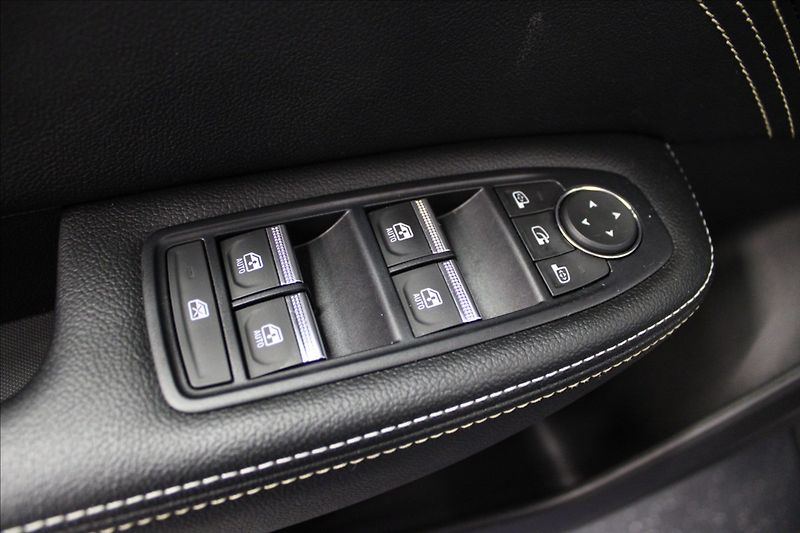 Renault Arkana 1,6 E-TECH Engeneering - fotka 13 z 42