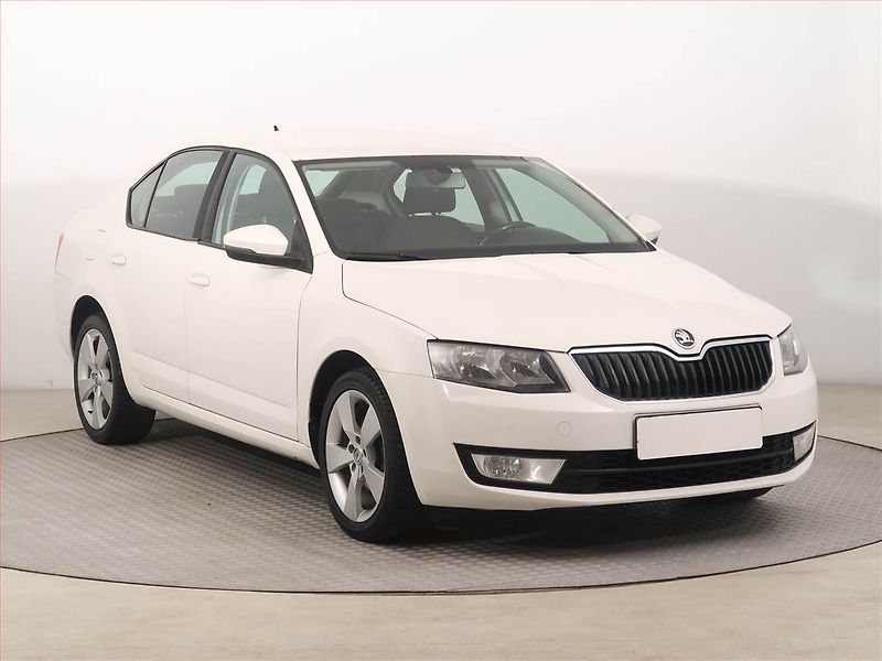 Škoda Octavia (2013) Elegance 1.6 TDI, Navi - fotografie inzerátu