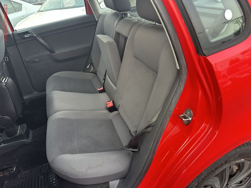 Volkswagen Polo (2008) 1.2HTP, AC - fotka 10 z 14
