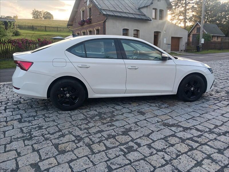 Škoda Octavia 2,0 TDI IV, pravid. servis, ČR - fotka 6 z 15
