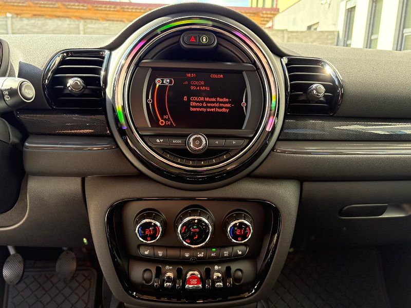 Mini Clubman Cooper 1.5i 100 kW Moonwalk,ČR - fotka 28 z 51