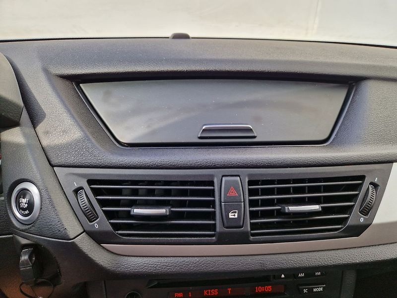 BMW X1 2.0i, 110kW, sDrive - fotka 16 z 32