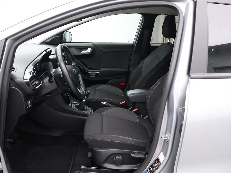 Ford Puma 1,0 EcoBoost mHEV 114kW Titani - fotka 11 z 28