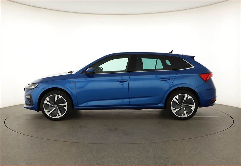 Škoda Scala (2025) 1.0 TSI, Drive, Matrix FullLed - fotka 3 z 16