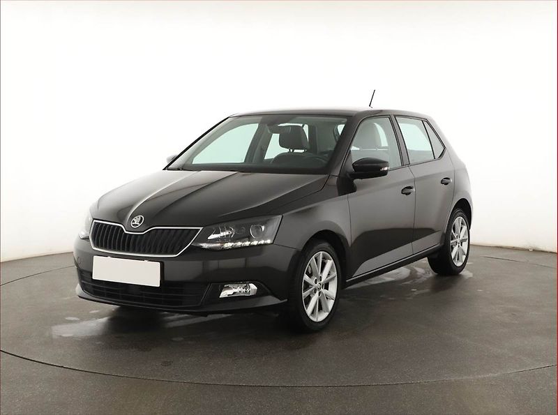 Škoda Fabia (2017) Style 1.0 TSI, Automat, ČR - fotka 2 z 18