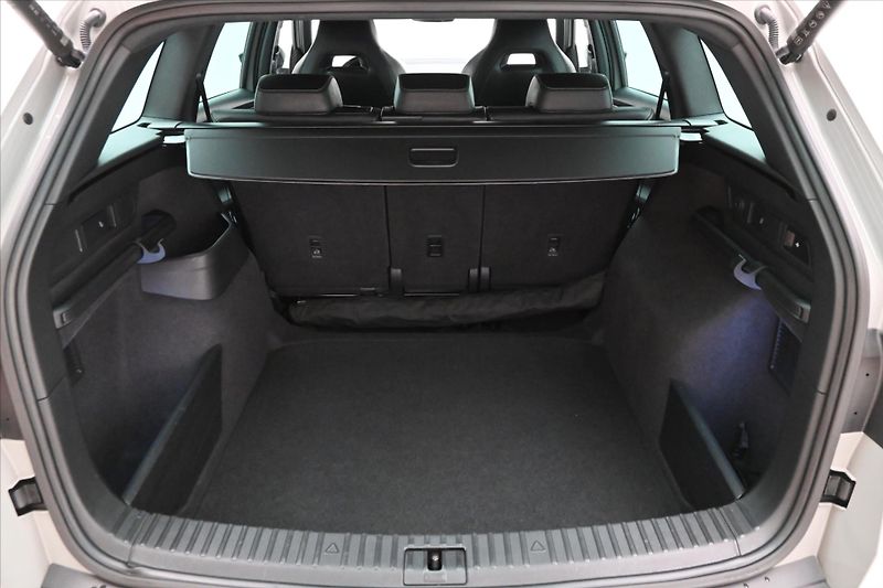 Škoda Kodiaq 2,0 TDI 147KW DSG 4x4 SportLIN - fotka 10 z 33