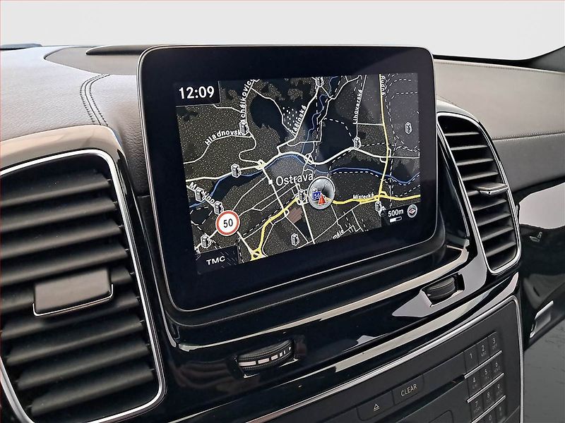 Mercedes-Benz GLE (2019) 350 d 4MATIC - fotka 20 z 22