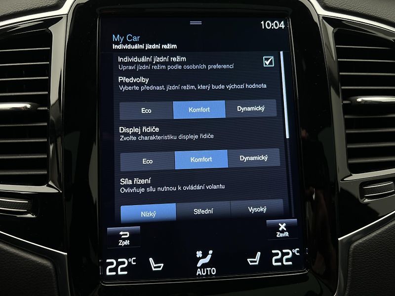 Volvo XC90 B5 AWD INSCRIPTION 7 MÍST - fotka 37 z 49