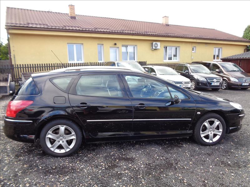 Peugeot 407 2,0 - fotka 7 z 17