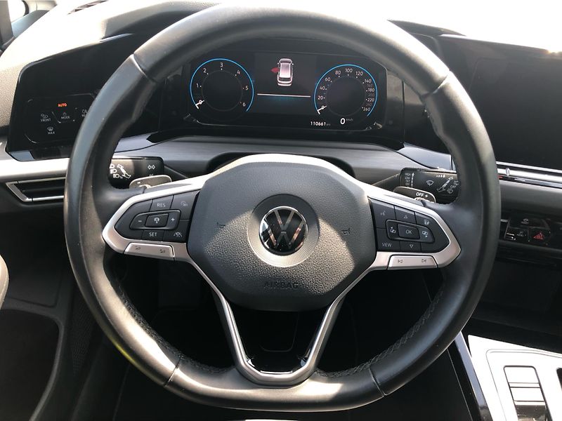 Volkswagen Golf Style 2.0 TDI 110 kW DSG Varia - fotka 17 z 28