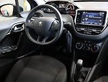 Peugeot 208 (2018) 1.2 PureTech, ČR,1.maj - náhled 7