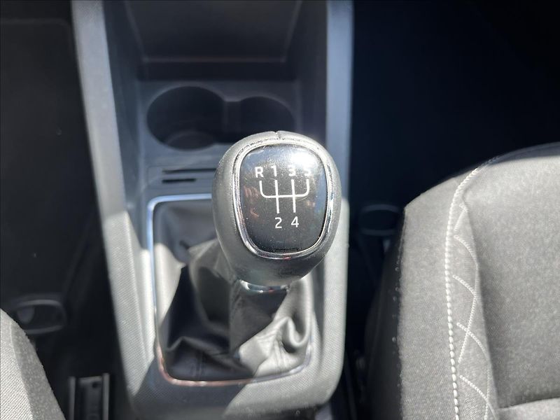 Škoda Fabia 1,2 TSi STYLE KLIMA ČR 1.M DPH - fotka 23 z 45