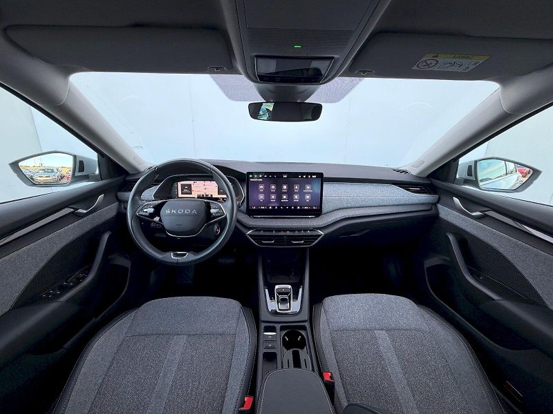 Škoda Octavia (2025) 1.5 TSI 110kW DSG Top Selectio - fotka 9 z 35