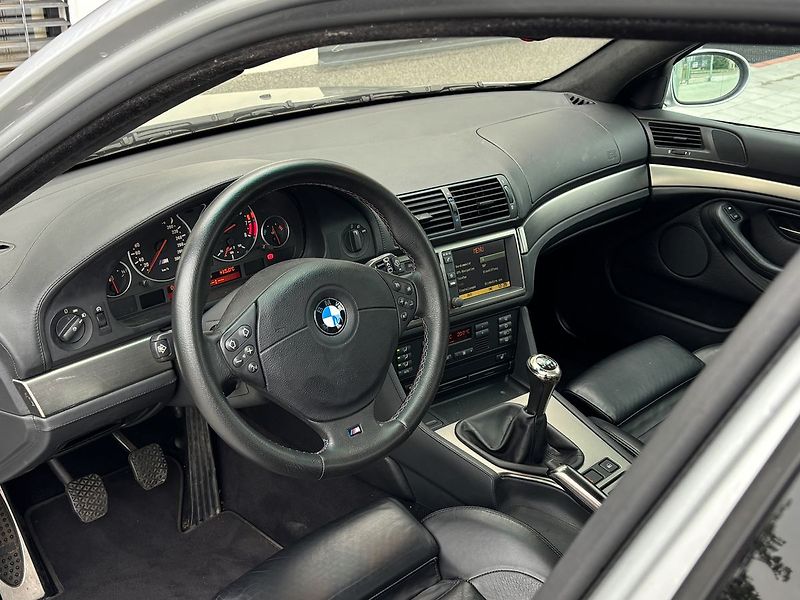 BMW M5 E39 - fotka 14 z 30