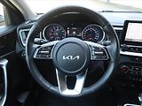 Kia Ceed (2024) Gold 1.5 T-GDI - náhled 16