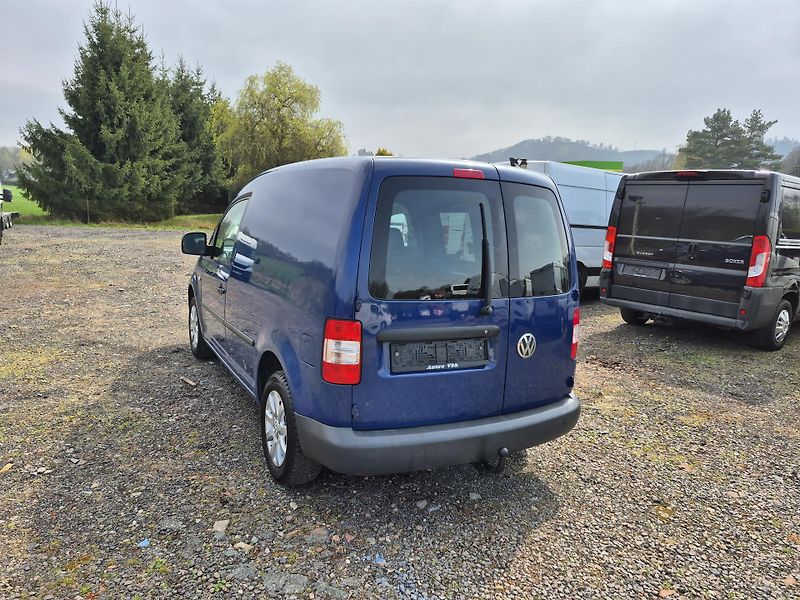Volkswagen Caddy (2009) 2.0Sdi  Klima Tažné - fotka 11 z 23