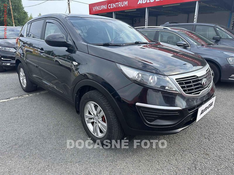 Kia Sportage (2013) 1.6GDi, ČR, AC - fotka 1 z 3