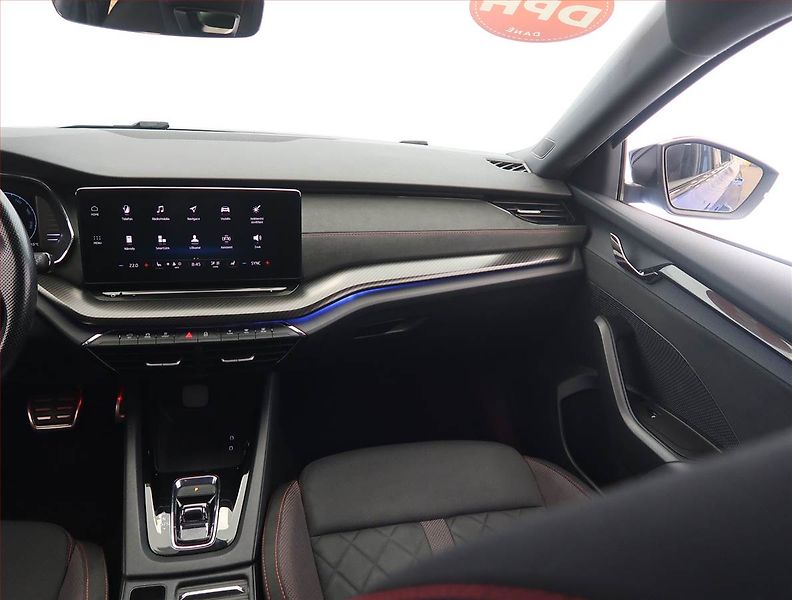 Škoda Octavia (2022) RS 2.0 TDI, digi klima - fotka 8 z 29