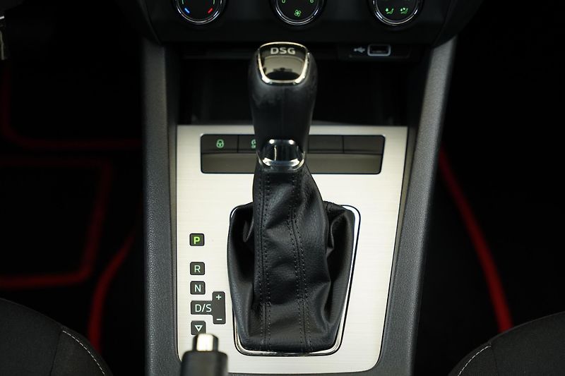 Škoda Octavia - fotka 19 z 21