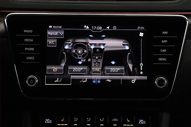 Škoda Superb (2022) Sportline 2.0 TDI - fotka 17 z 21