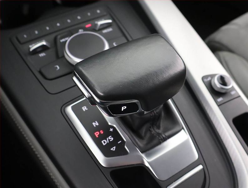 Audi A4 (2019) 40 TDI, Automat, Serv.kniha - fotka 13 z 23