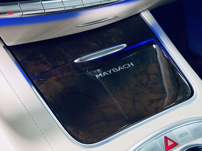 Mercedes-Benz Třídy S (2015) S600*Maybach*V12  - fotka 27 z 49